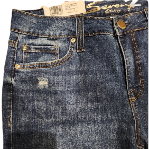 Seven7 Weekend Short 5" Inseam Cut Hem Denim W-414 - Picture 3 of 5